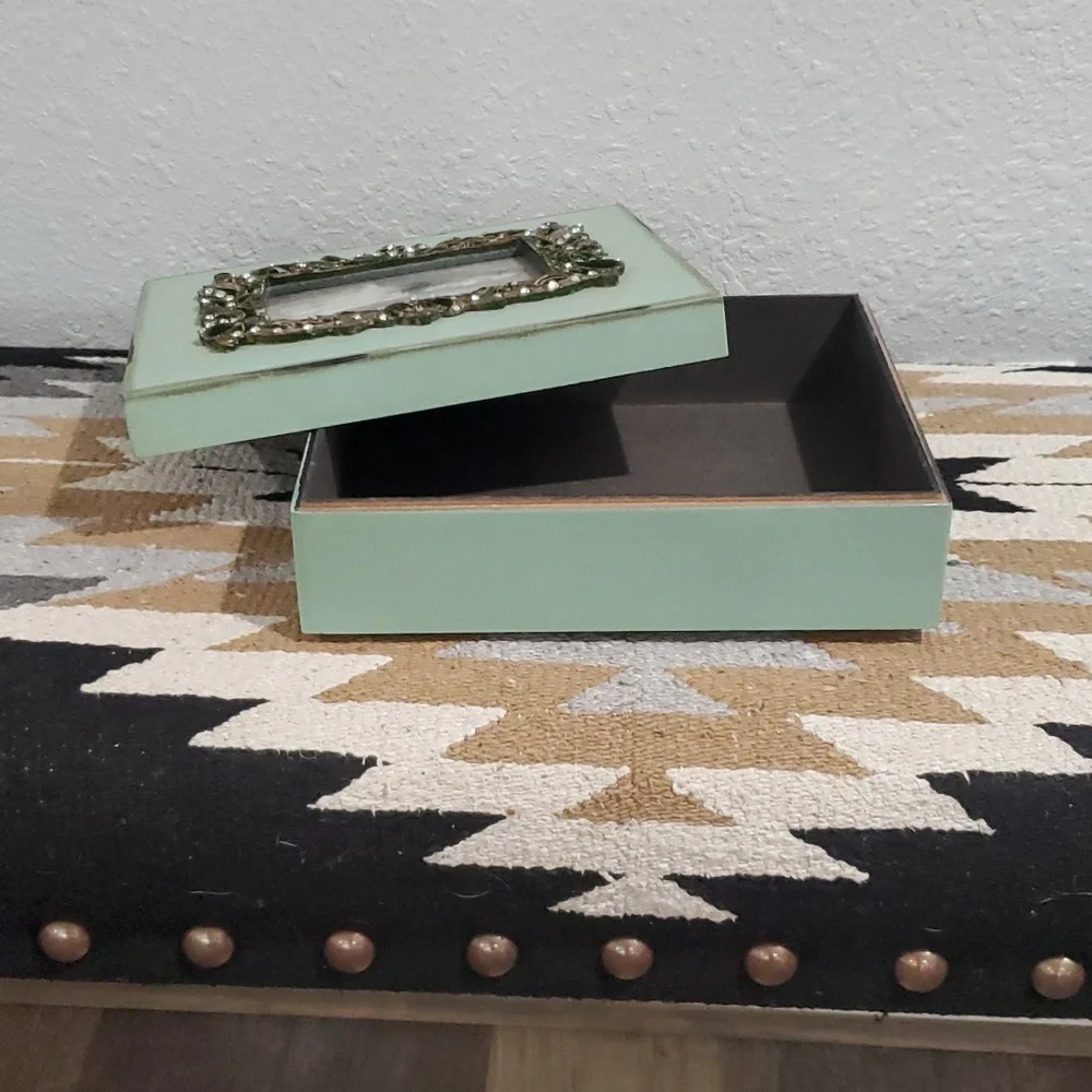 Photo Box Keepsakes - Picture 3 of 3